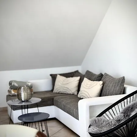 Apartment Blumenfeld